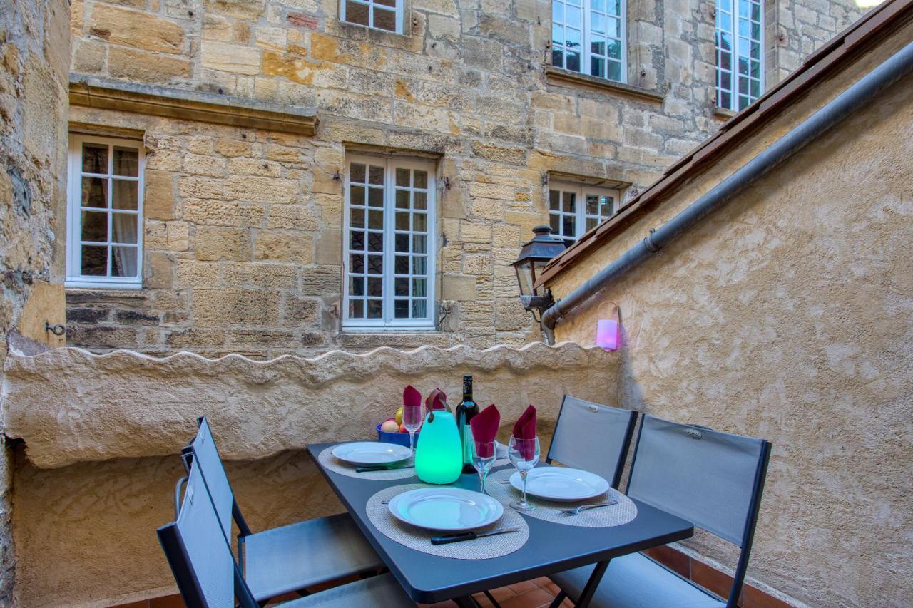 Chez Alice Appartement En Plein Centre Ville Sarlat-la-Caneda Exterior photo